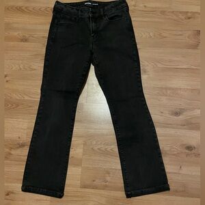 Old Navy women’s Black Bootcut Jeans size 6 short